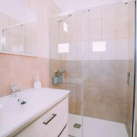 Acogedor Apartamento Con Terraza Semesterbostad *
