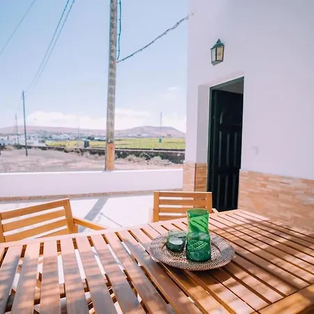 Semesterbostad Acogedor Apartamento Con Terraza